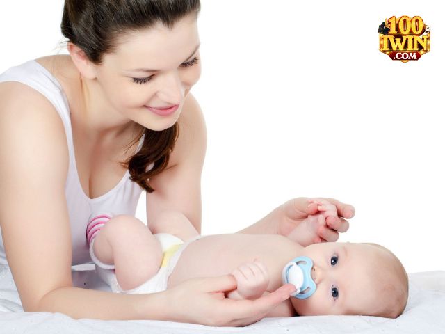 Giấc mơ thấy người khác sinh con tốt hay xấu?